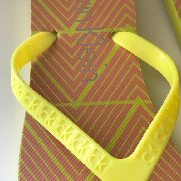 New Calvin Klein Flip Flops Thongs size 8 - Picture 5 of 6